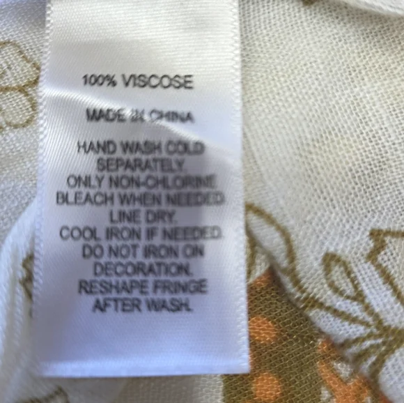 Floral Patterned Kimono - Picture 3 of 3